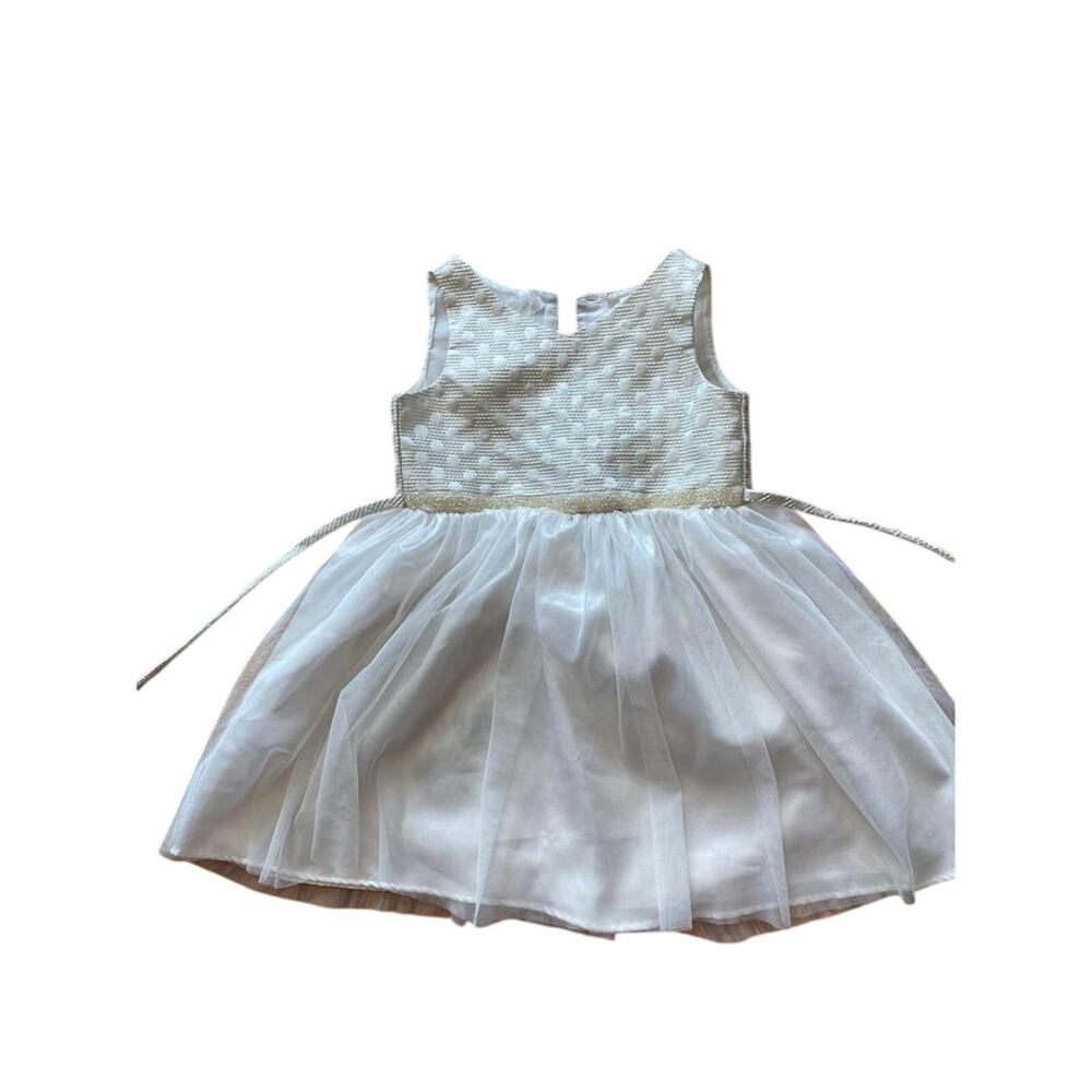 Cream ball room dress (5T)